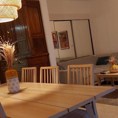 T3 Spacieux Et Lumineux A 5Min Du Port De Sanary - Fleur De Mai Apartment מראה חיצוני תמונה