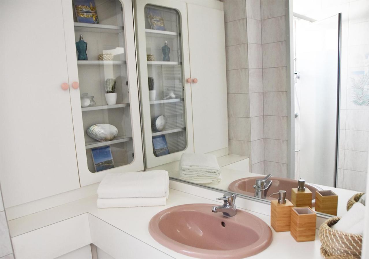 T3 Spacieux Et Lumineux A 5Min Du Port De Sanary - Fleur De Mai Apartment מראה חיצוני תמונה