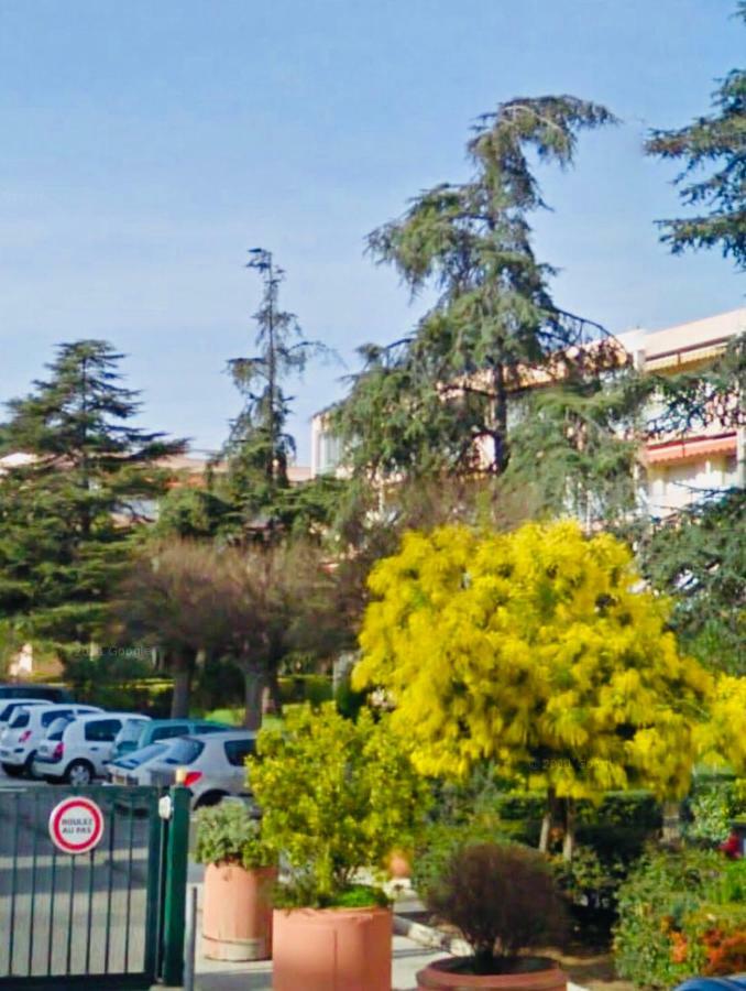 T3 Spacieux Et Lumineux A 5Min Du Port De Sanary - Fleur De Mai Apartment מראה חיצוני תמונה